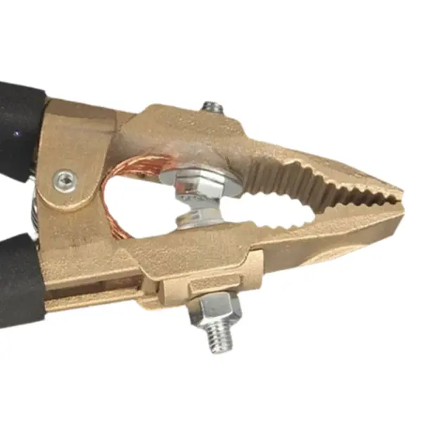 Earth Wire Clamp 600A A-Shape Brass Welding Pliers for Secure Grounding in Shipyard Steel and Auto Fabrication