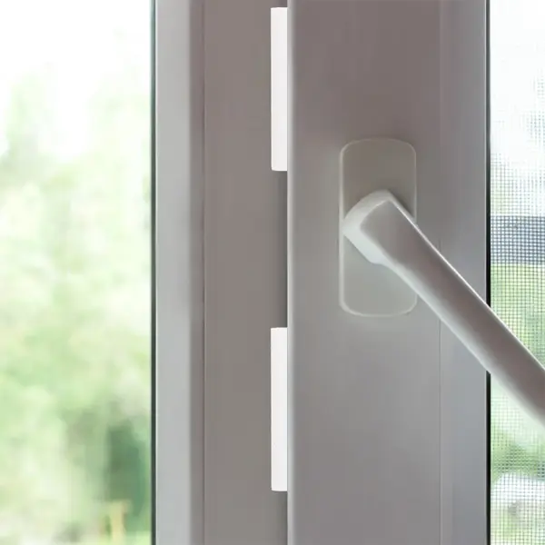 8Pcs Self Adhesive Foam Corner Seal Pads for Doors Windows Draft Stopper Soundproof Weather Stripping Door Frame Seal Kit