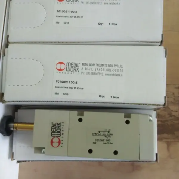 7010021100 SOV25 SOS00 Italy Pneumatic Solenoid Valve 7030021100