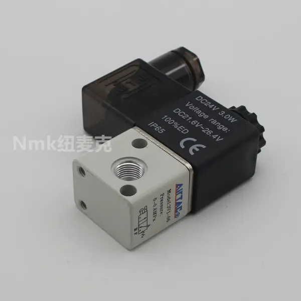 Pneumatic Air Solenoid Valve 2 Position 3 Port Way 1/8 BSP Female Thread NC Normally Closed Electric Magnetic Valve 12V 24V 220V