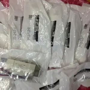 JAPAN  Pneumatic Solenoid Valve SY5120-5LZD-01 10 times penalty upon each false corn sy5120