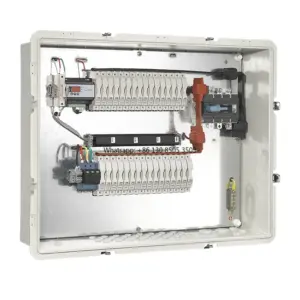 Solar Pv Combiner Box 16 in 1 Out IP66 Waterproof Distribution Box 1500V DC Surge protection Device  Fuse Panel System